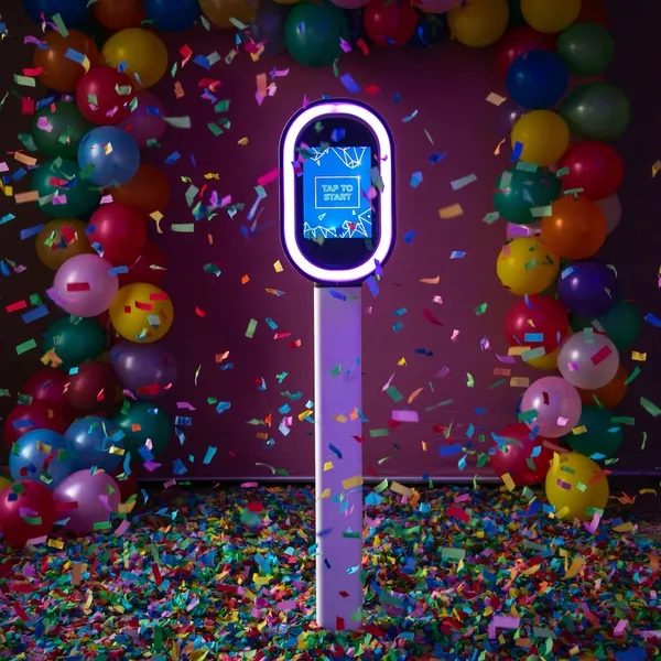 Stationary Booth Photo 3